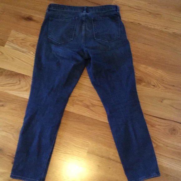 Old Navy Power Straight High Rise Distressed Jeans - Picture 5 of 8
